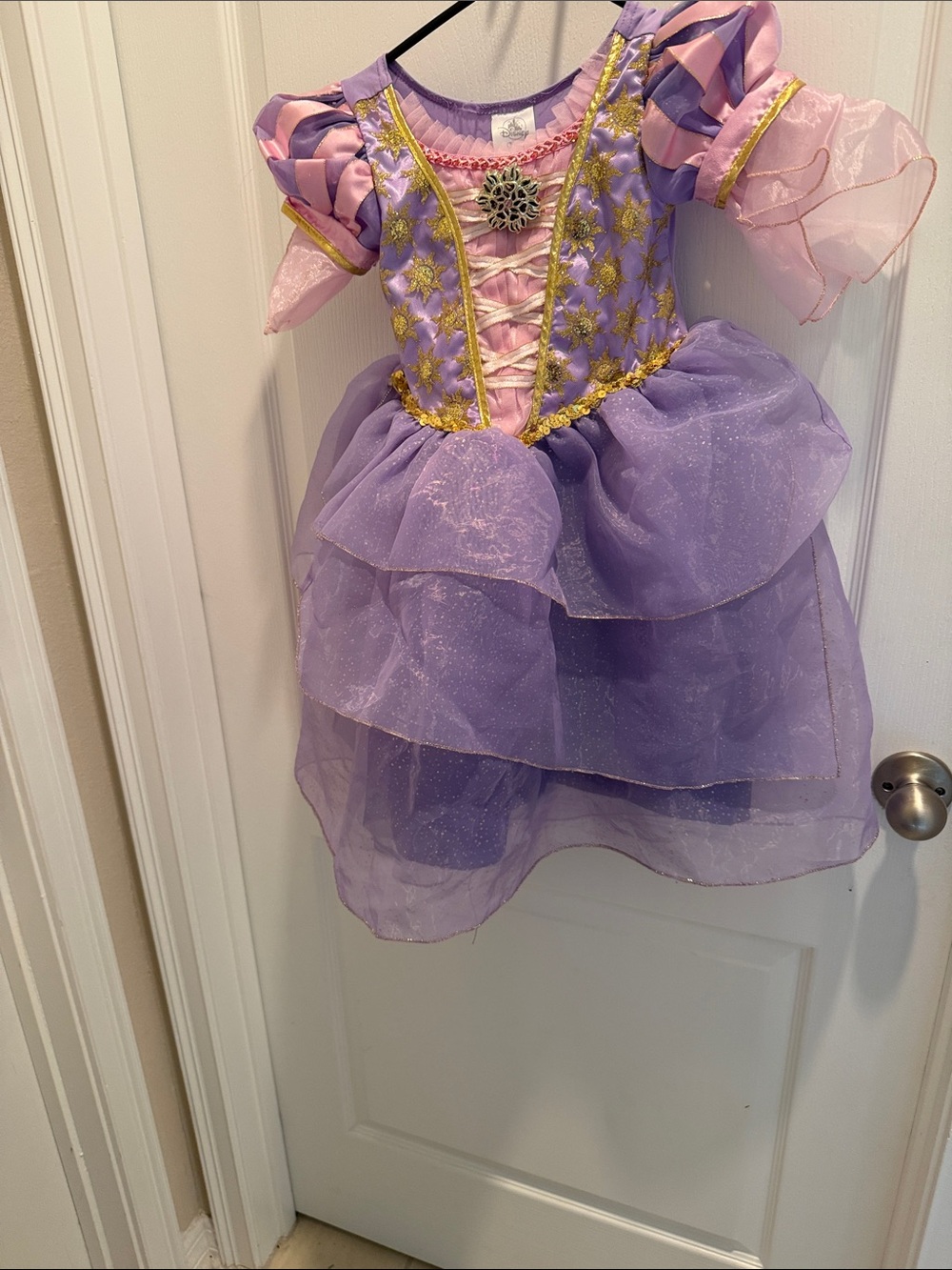 Disney Rapunzel from the Castle collection size 4